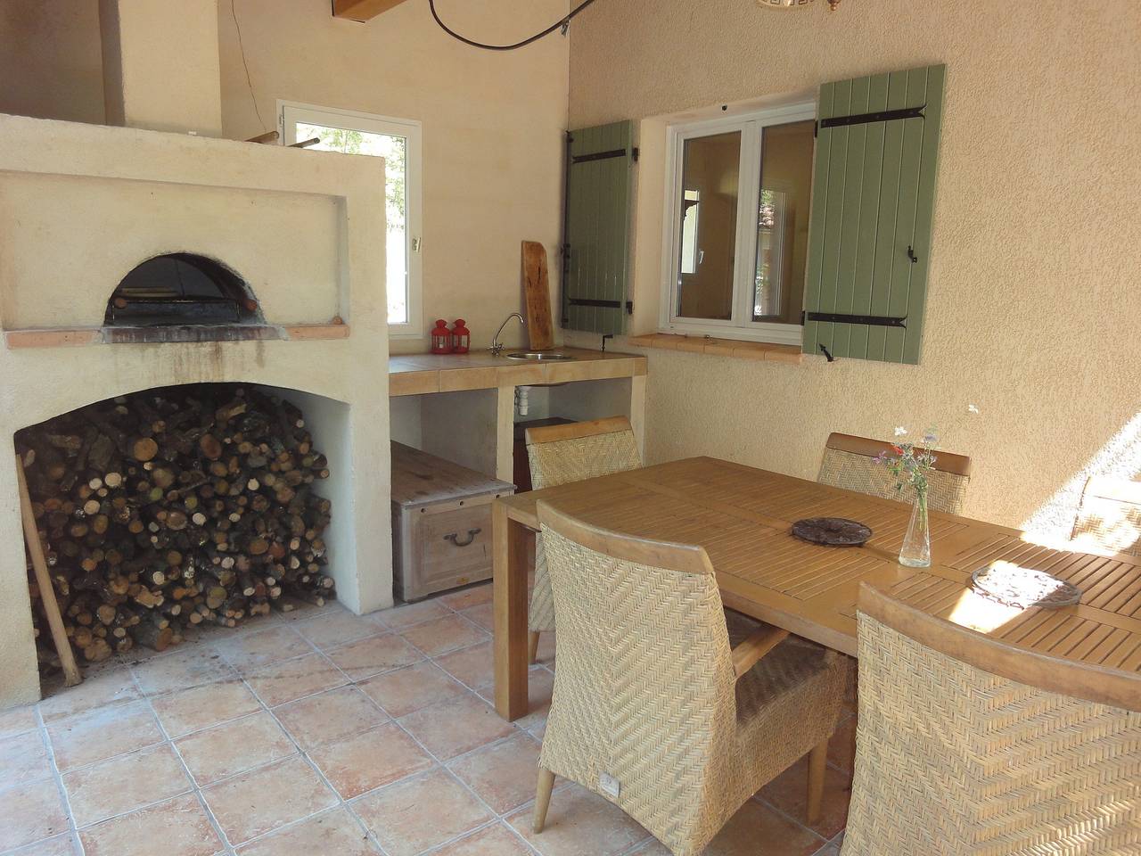Holiday Home 'Waterballet' with Private Pool, Wifi, and Air Conditioning in Villecroze, Draguignan region