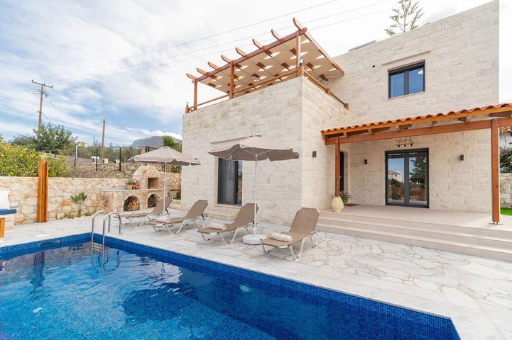 Villa für 6 Personen, mit Terrasse und Garten - 1