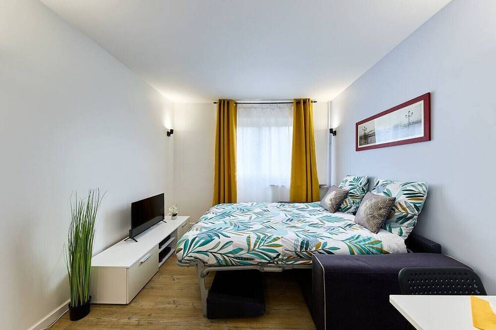 Entire apartment, Le Saint-Paul 1 bed in Cormeilles-en-Parisis, Val-d'Oise