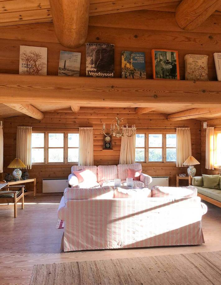 Ferieudlejning for 4 personer, med terrasse, børnevenlig i Kandestederne