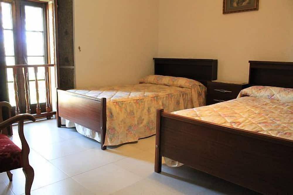 Casa Caseira for 12 people in Camariñas, Costa da Morte