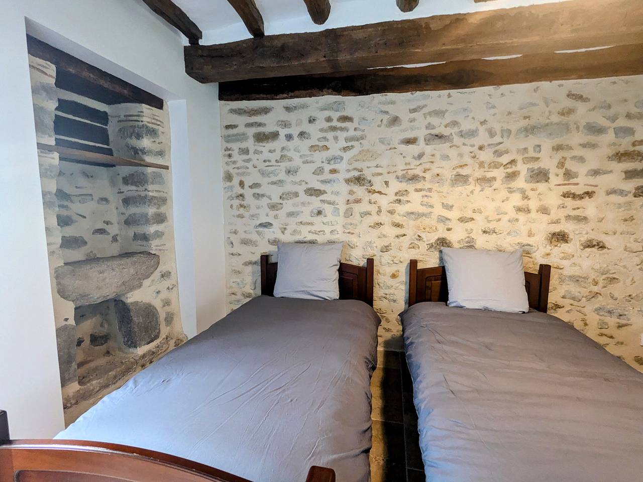 Maison familiale rénovée dans village médiéval in Levroux, Région de Châteauroux