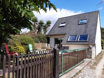 Gîte pour 6 personnes, avec balcon et jardin à Loctudy