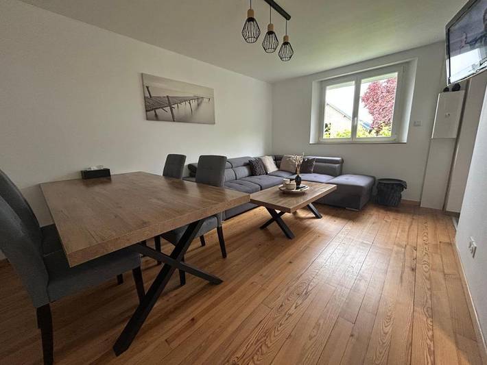 Gîte pour 2 personnes, avec vue et terrasse à Ponts-et-Marais