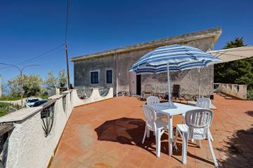 Villa per 5 Persone in Gioiosa Marea, Provincia di Messina, Foto 1