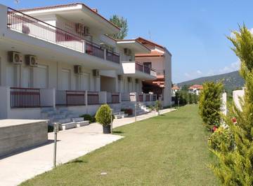 Gîte pour 2 personnes, avec vue et jardin dans Stavros