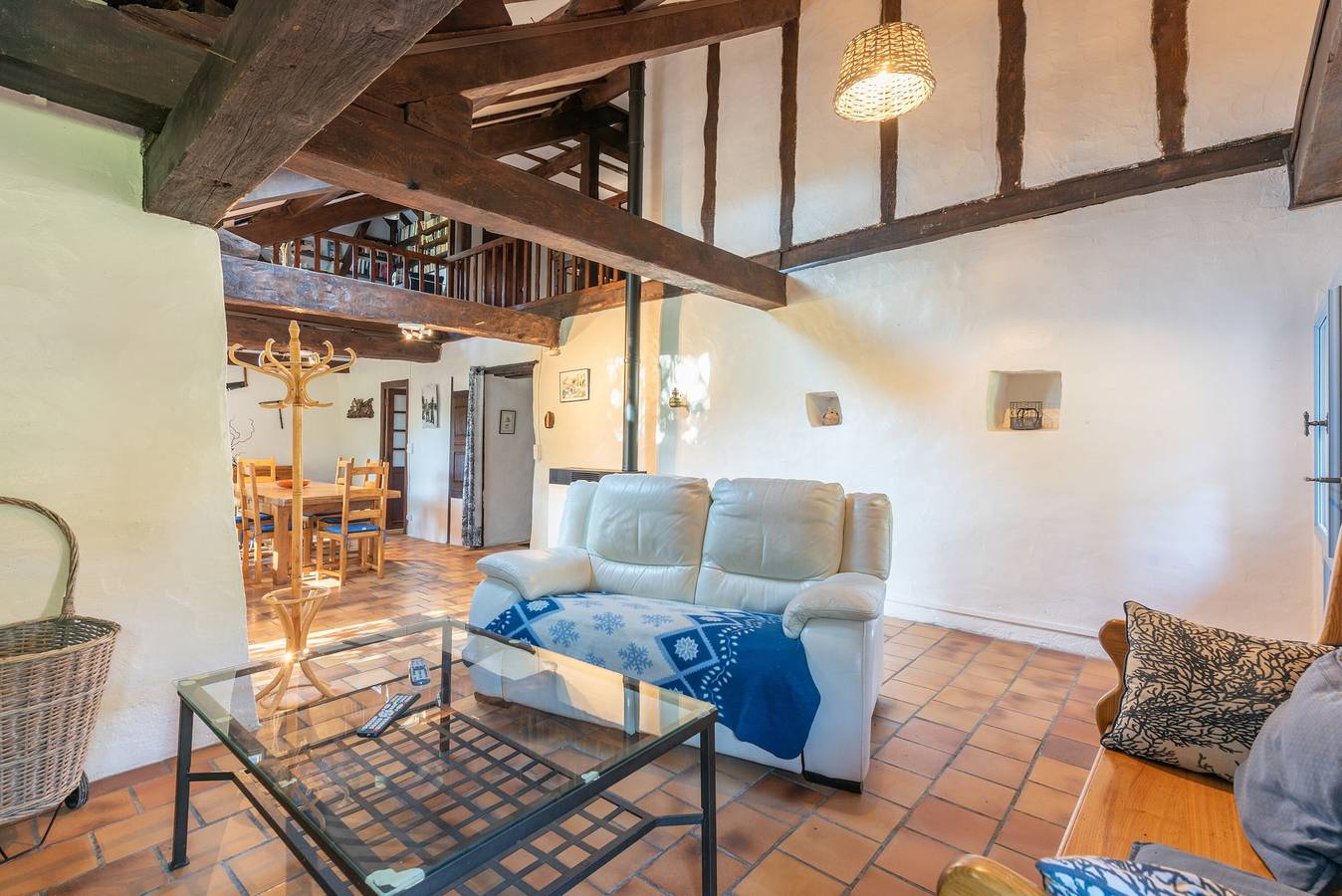 Gîte dans une charmante bergerie, immense terrain privé au cœur des Pyrénées in Castet, Béarn