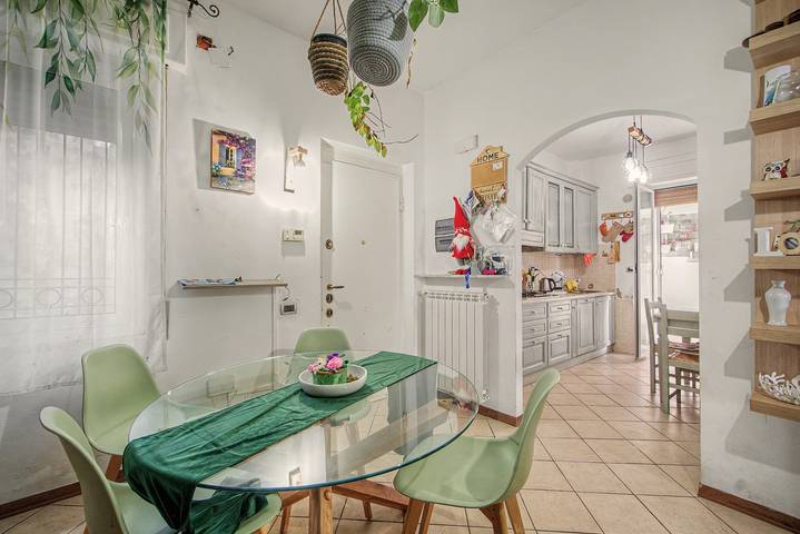Appartamento intero, Appartamento "La Cicogna Blu" con terrazzo privato e aria condizionata in Savona (Città), Savona