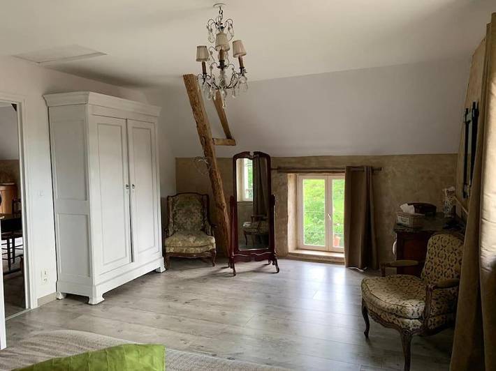 Location de vacances pour 5 personnes, avec jardin, adapté aux familles dans Val-au-Perche - 2