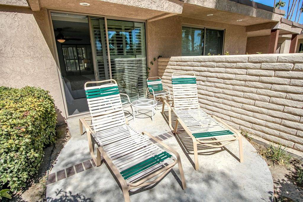 Entire apartment, Palm Springs Tennis Club in Palm Springs, Coachella Valley