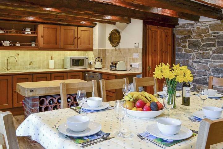 Cottage for 8 people in Holy Island