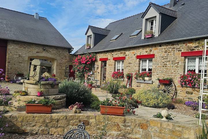 Location de vacances pour 9 personnes, avec jardin dans Plage Kervel