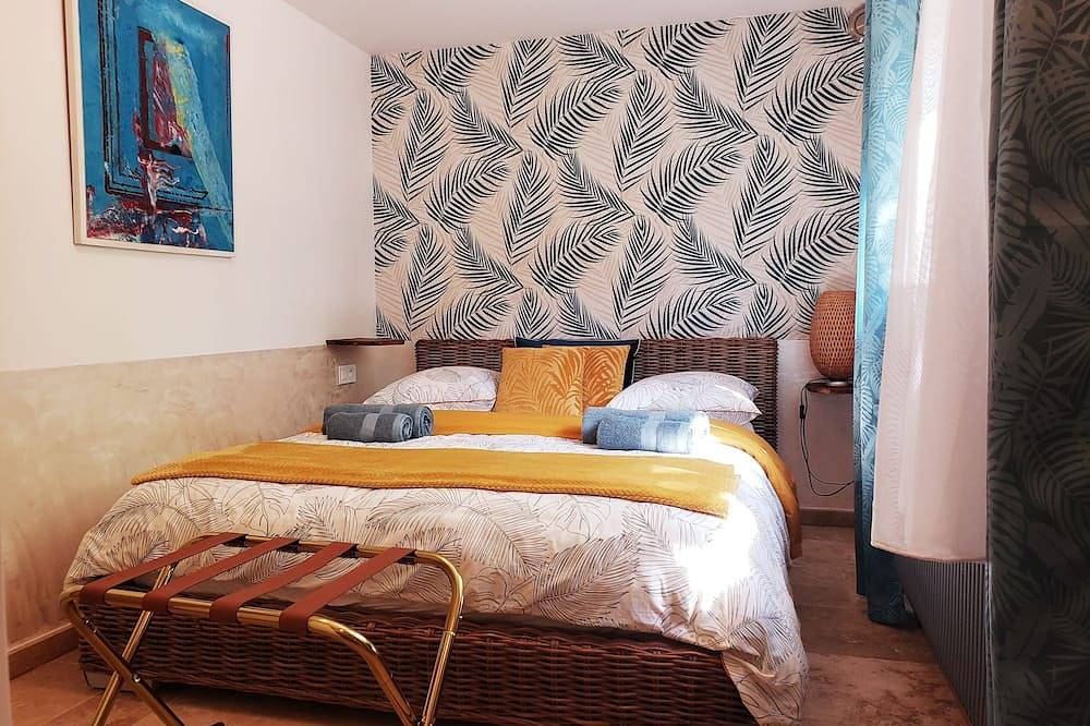 Entire apartment, BNBs-Chic-Colmar-Ribeauvillé in Ribeauvillé, Parc naturel régional des Ballons des Vosges