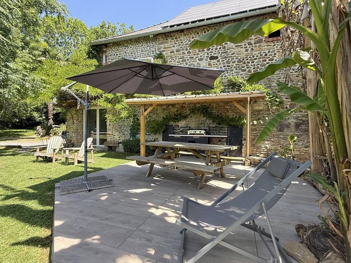 Casa de huéspedes para 6 personas, con Jacuzzi además de Terraza y Jardín en Pirineo Navarro - 4