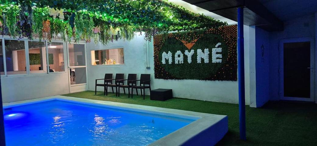 Chalet para 20 personas, con jacuzzi además de jardín y piscina, Familias con niños en Castilla-La Mancha - 4