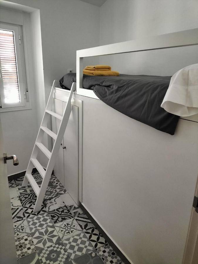 Apartamento de vacaciones para 3 personas, con balcón y vistas en Sierra Norte de Sevilla - 3