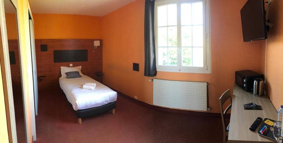 Hôtel pour 3 personnes, avec jardin, animaux acceptés à Machecoul - 2