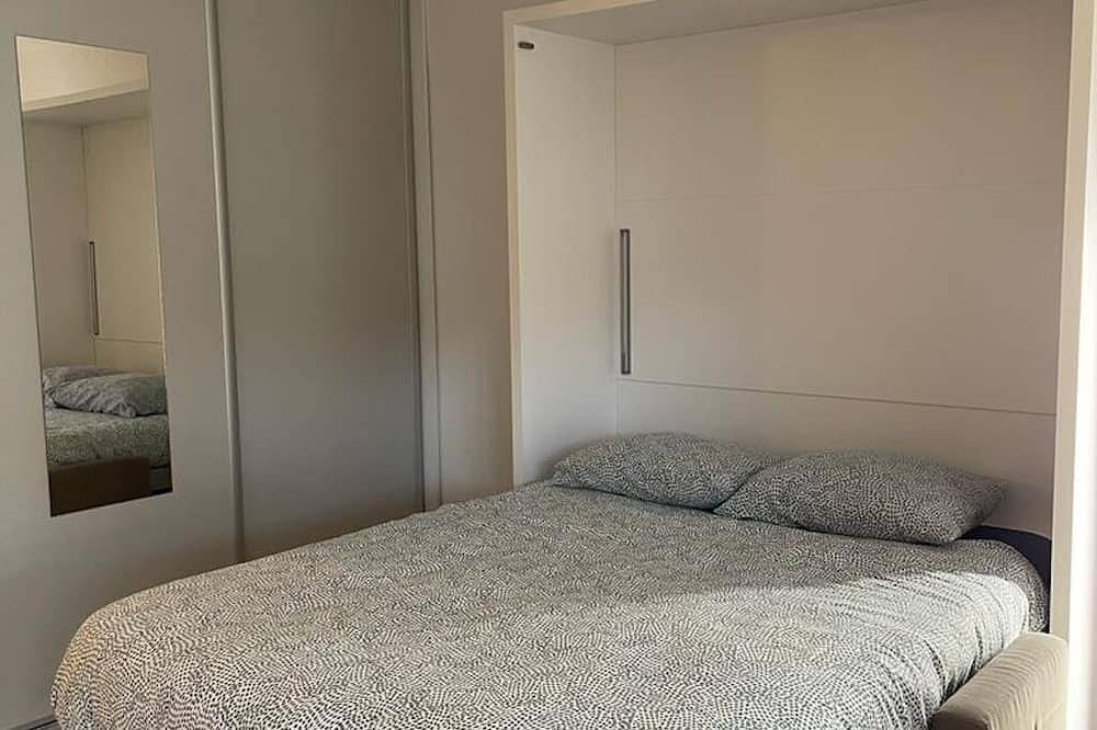 Ganze Wohnung, Charming studio in city center near Monaco in Cap-d'Ail, Nizza und Umgebung