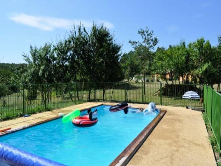 Gîte pour 4 personnes, avec piscine et terrasse, animaux acceptés à Sorges - 4