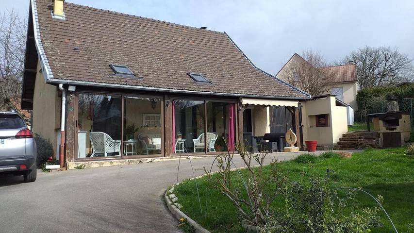 Location de vacances pour 4 personnes, avec jacuzzi et terrasse à Seilhac - 2