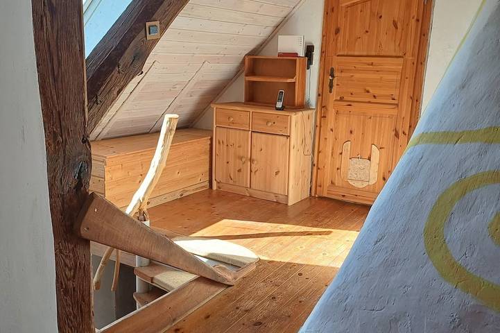 Ganze Wohnung, Platz zum Sein: Ferienwohnung in winzigem Dorf - Haustiere willkommen in Schapow, Nordwestuckermark