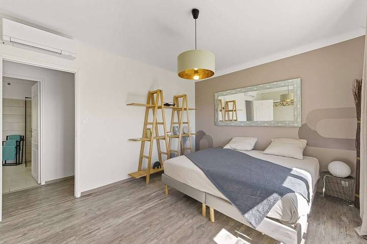 Panoramic sea view villa & heated pool in Toulon, Mittelmeerküste (Frankreich)
