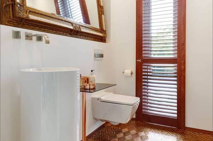 The hidden Lakehouse Pool & Sauna & Whirlpool in Duisburg, Ruhrgebiet