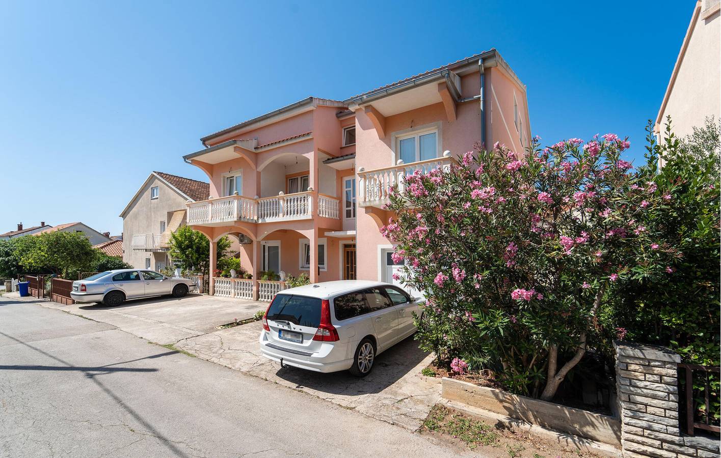 Apartamento vacacional entero, Apartamento de vacaciones para 6 personas con terraza in Biograd na Moru, Region de Zadar