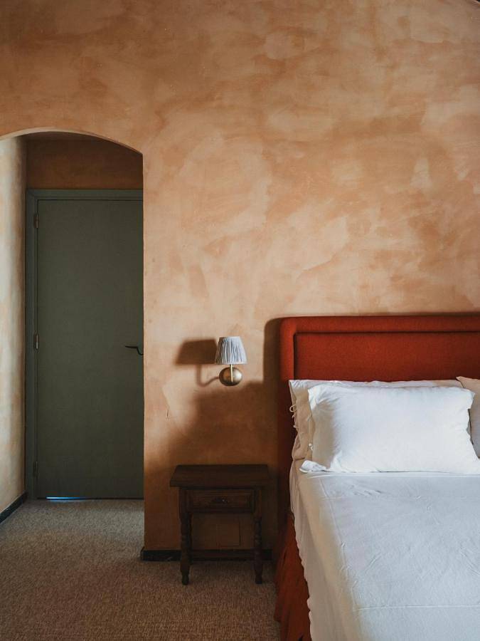 Hôtel pour 2 personnes, avec jardin et piscine à Beuda - 3