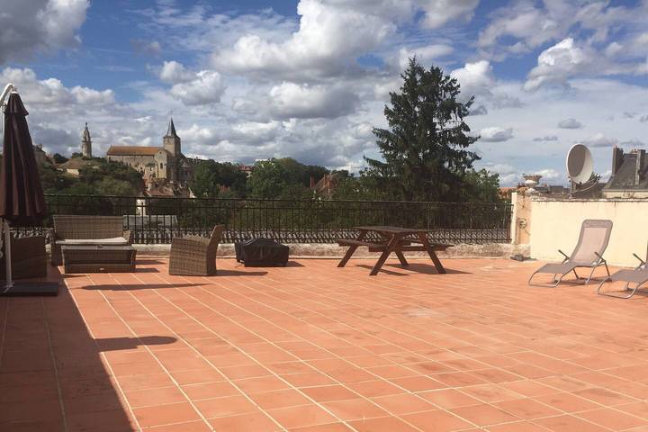 Apartamento vacacional entero, Apartamento de vacaciones para 4 personas con terraza in Montmorillon, Vienne
