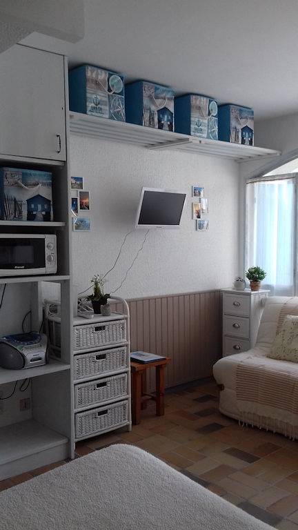 Gîte pour 2 personnes, avec piscine et terrasse à Saint-Palais-sur-Mer - 4