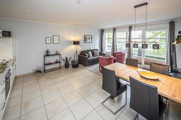 Villa für 4 Personen, mit Ausblick und Balkon sowie Sauna in Binz