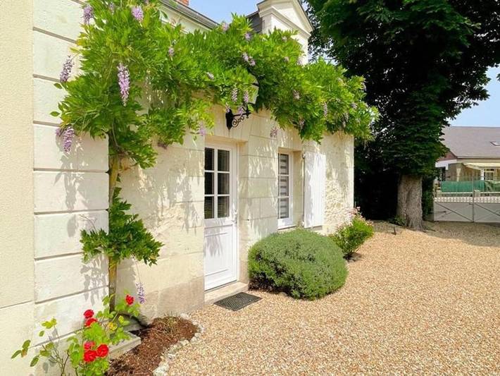 Location de vacances pour 2 personnes, avec terrasse à Genillé - 2