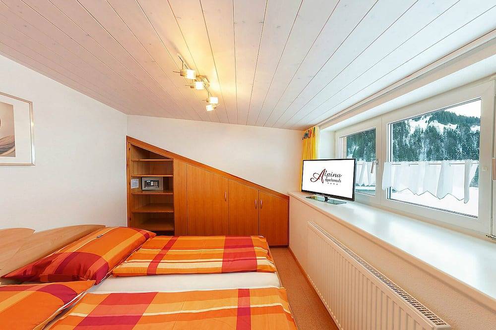 Geheel appartement, Appartement voor maximaal 8 personen met een eigen infraroodcabine in Schröcken, Bregenzerwoud