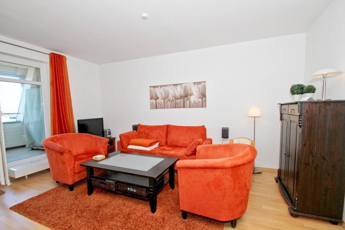 Apartamento entero, Hafennahe Ferienwohnung mit Balkon und Meerblick - Hafenhäuser Wiek 14 in Wiek, Rügen