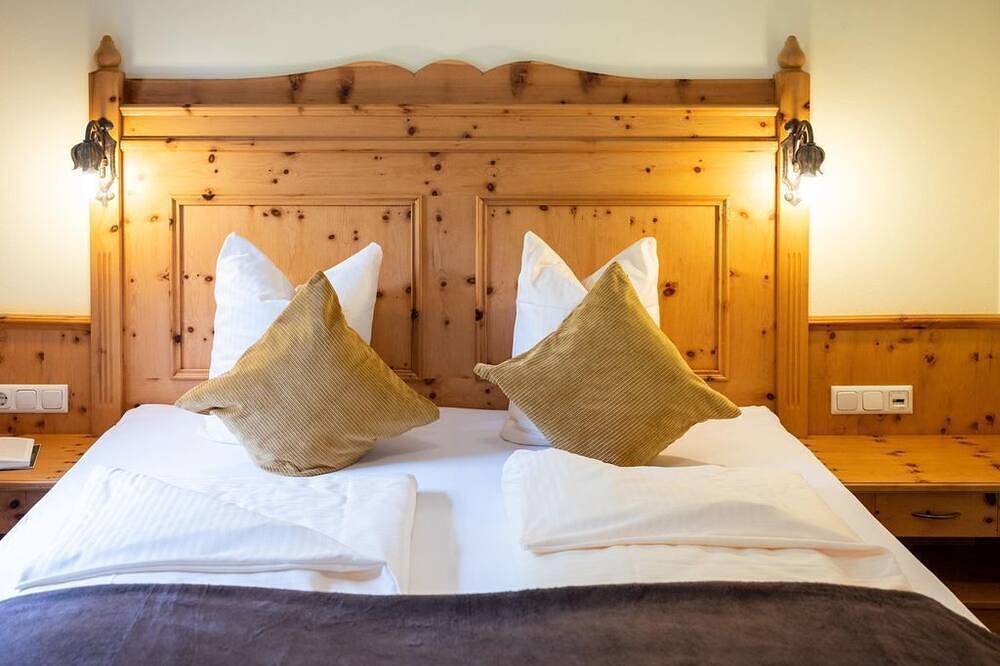 Naturloft \"Zirbenruhe\" mit Balkon und Bergblick Hp - Naturhotel Hüttenwirt in Hüttschlag, Ski Amadé