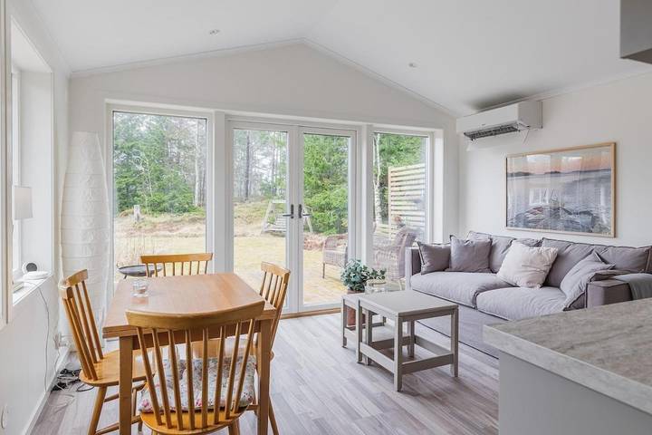 Ferienhaus für 4 Personen, mit Sauna in Väddö