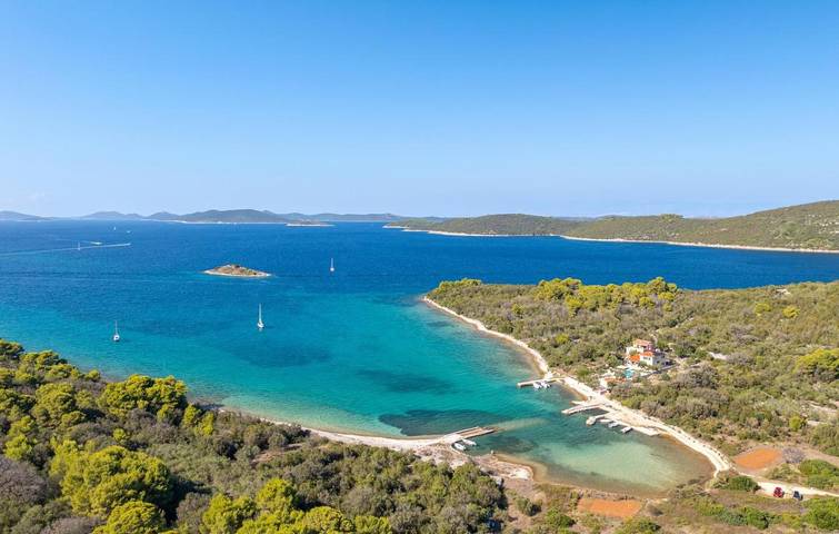 Villa pour 10 personnes, avec vue ainsi que jardin et piscine à Sali - 3
