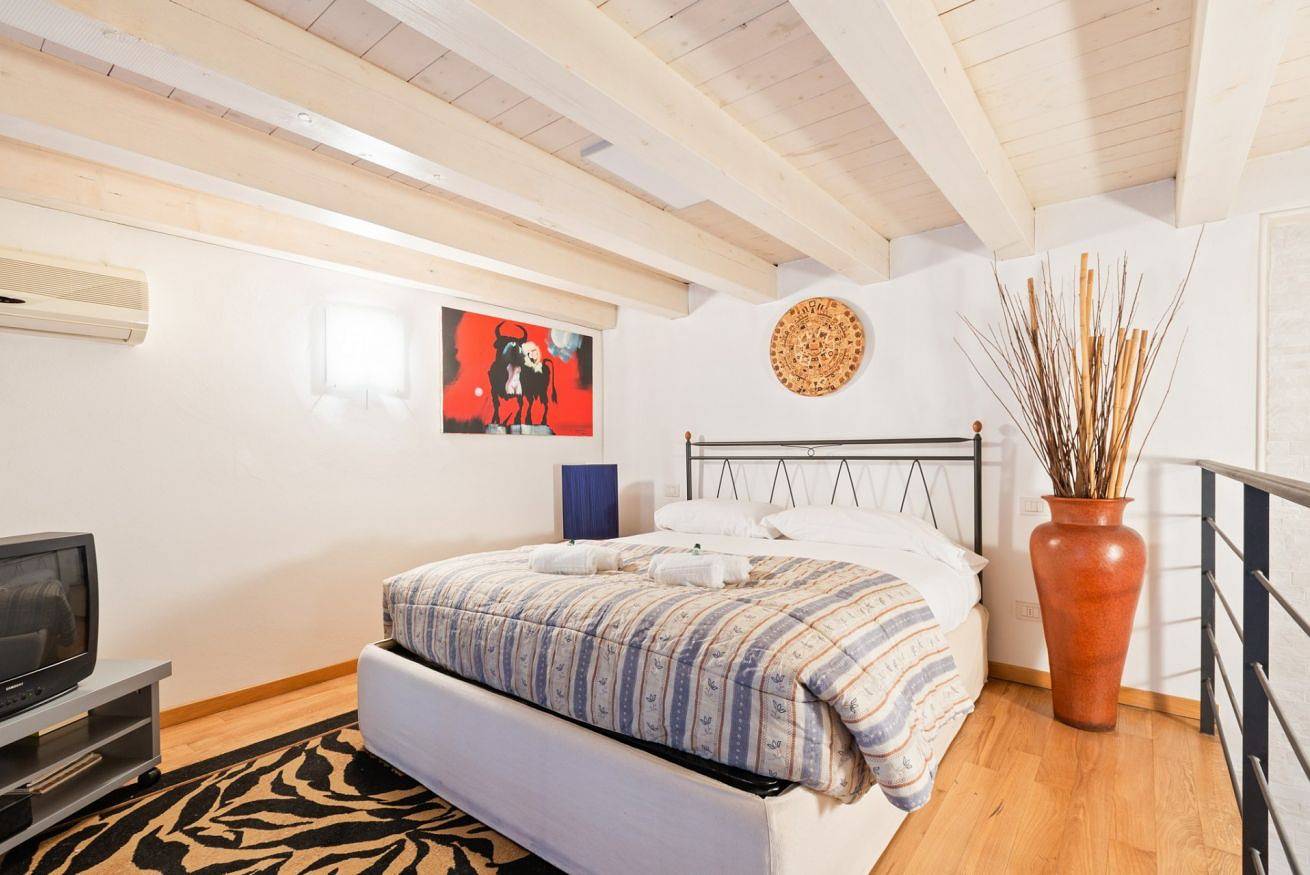 Appartamento intero, ☆Loft di Design P.ta Romana/ C.so Lodi X4!☆ in Milano, Provincia di Milano