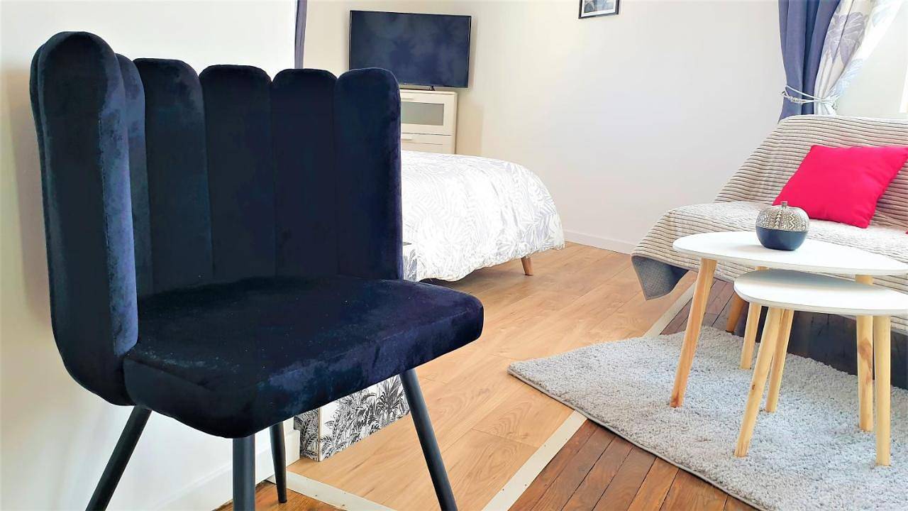 Appartement entier, Ecrin à migennes balcon-vélo-gare-clim in Migennes, Région d'Auxerre