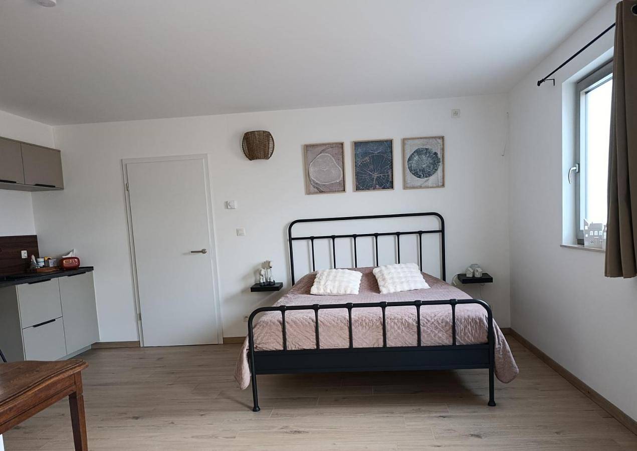 Double Room with Private Bathroom in Polleur, Theux