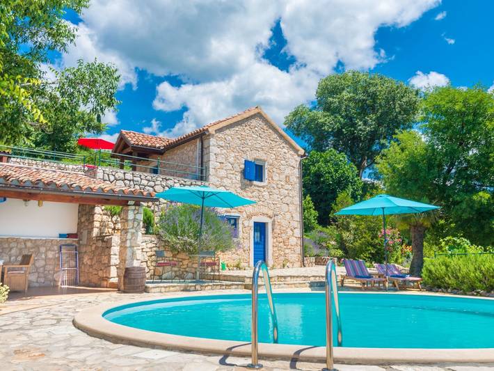 Ferienhaus für 2 Personen, mit Pool und Garten, mit Haustier in Crikvenica