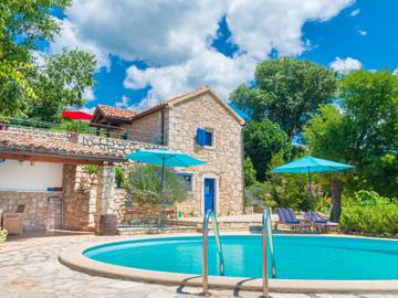 Ferienhaus für 2 Personen, mit Garten und Pool, mit Haustier in Crikvenica