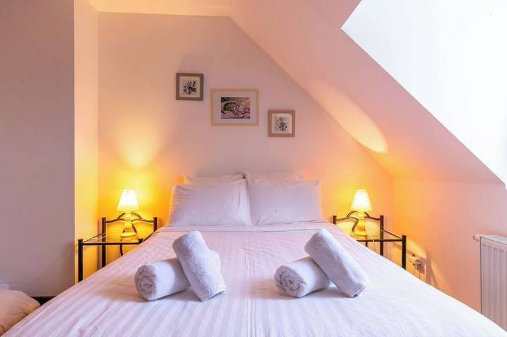 Gîte pour 4 personnes, avec jardin, animaux acceptés à Lassay-sur-Croisne - 2