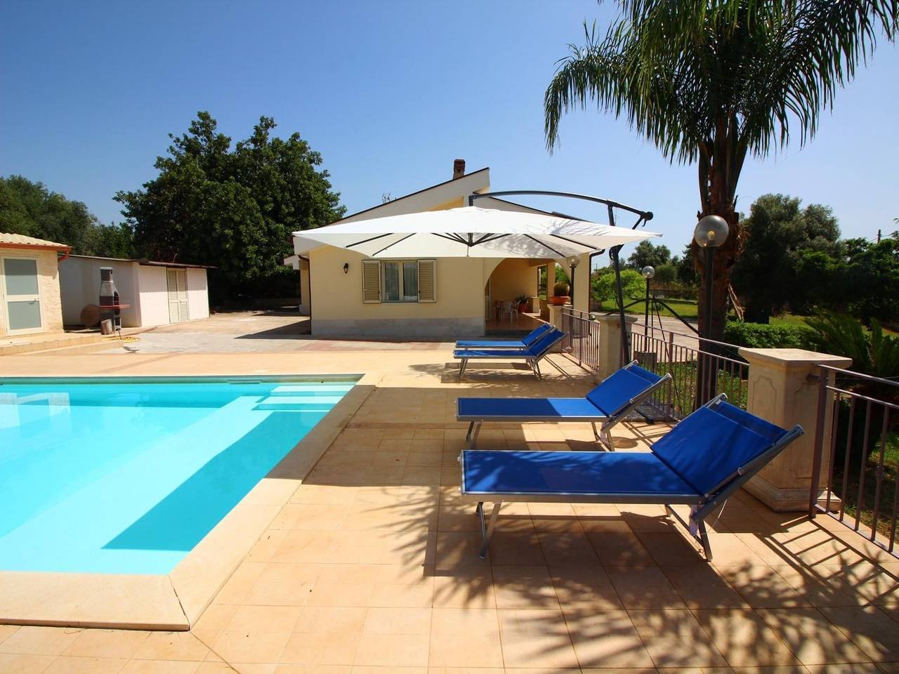 Vakantiehuis in Floridia met terras in Floridia, Provincie Syracuse