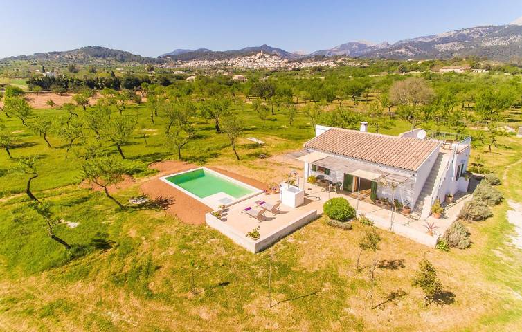 Selva Retreat con piscina y cocina - 2km al centro de la ciudad in Moscari, Selva (Mallorca)