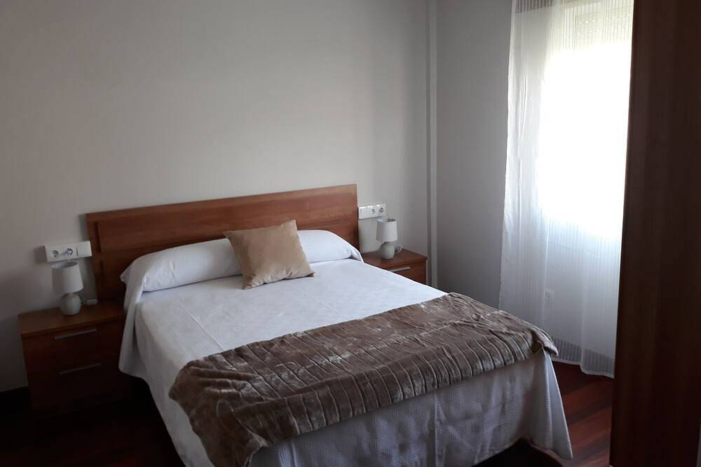 Casa Tía Lola, tourist accommodation in Santiago di Compostela, Provincia della Coruña