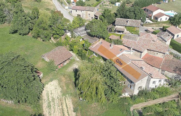 Gîte pour 15 personnes, avec terrasse et jardin, animaux acceptés en Ardèche - 2