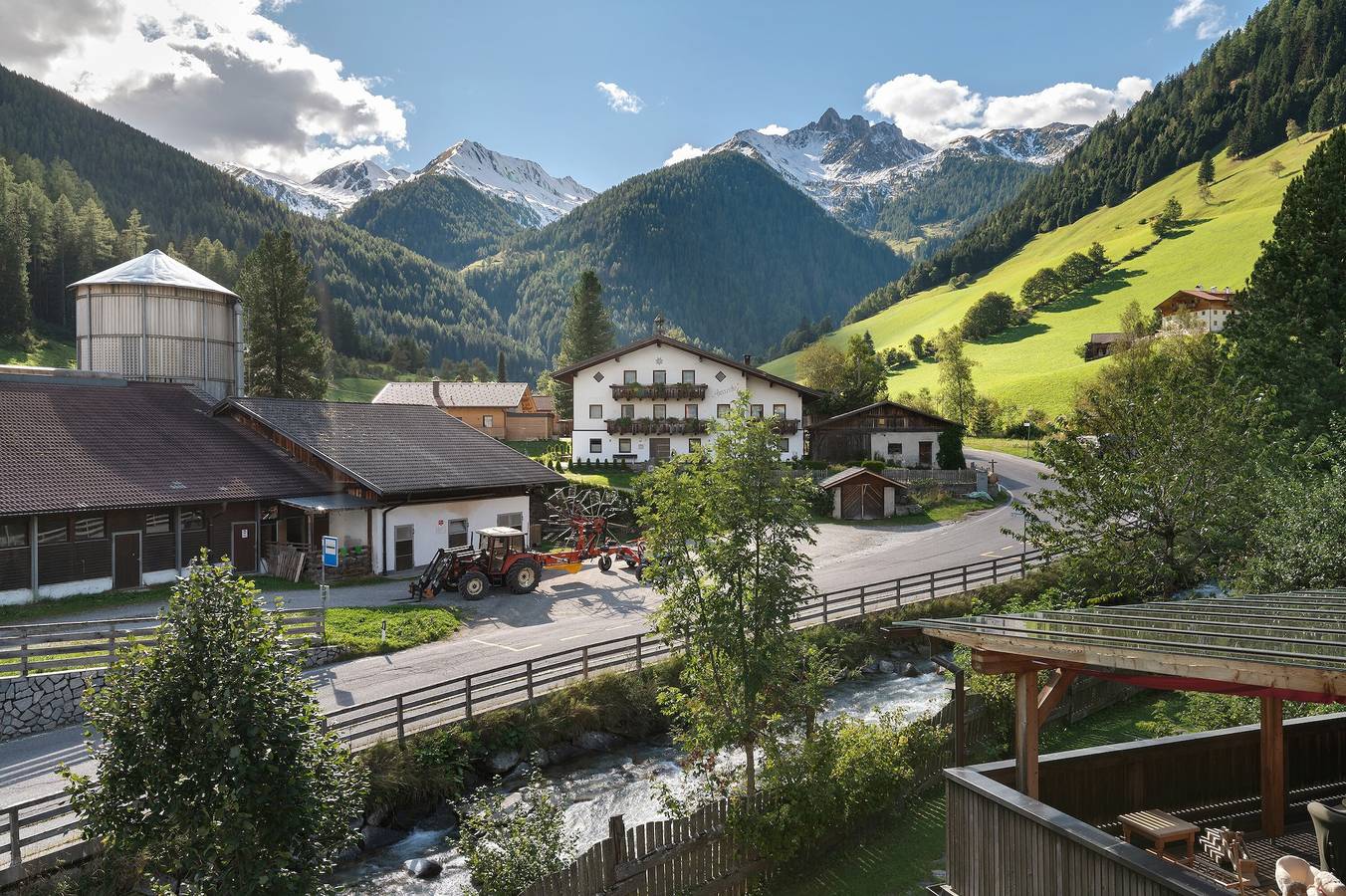 Zimmer 'Naturidyll Mitterbach 5' mit Bergblick, Gemeinschaftsgarten und Wi-Fi in Weissenbach (Ahrntal), Ahrntal