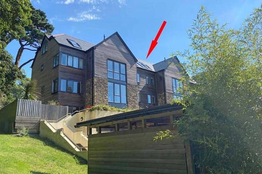 Entire apartment, 2 Bed Apartment - Boscawen Woods - Panoramic Views in Truro, Cornwall